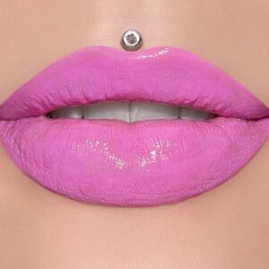 jeffree star supreme gloss shade queen supreme